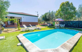 Beautiful home in Arriate with Outdoor swimming pool, WiFi and 3 Bedrooms, Arriate